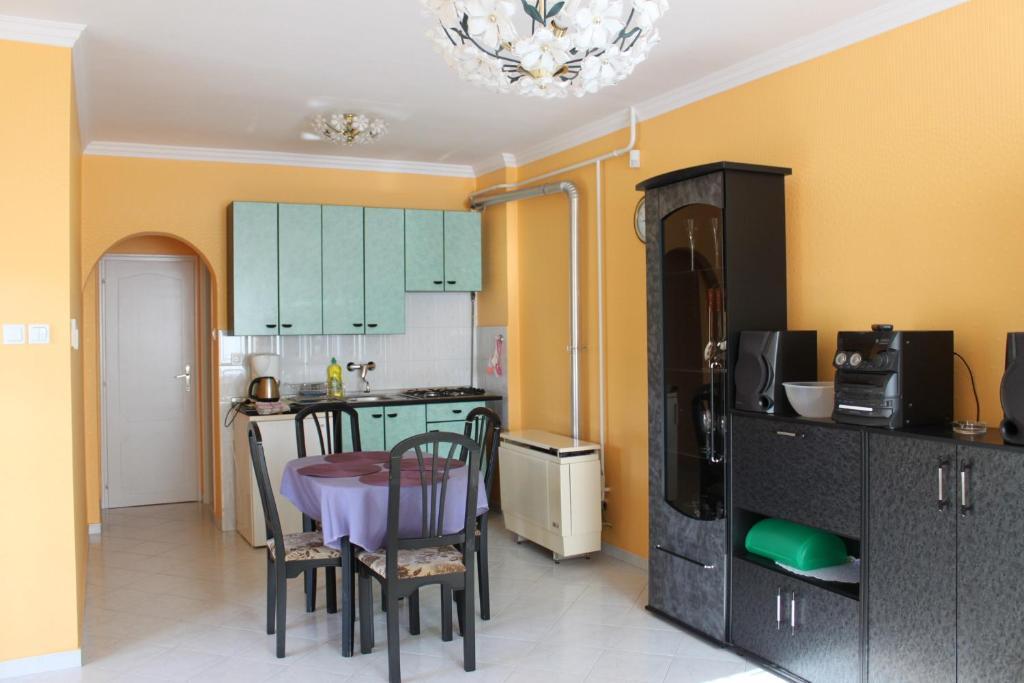 Orwa apartmanok - Cédrus köz Zalakaros Pokój zdjęcie